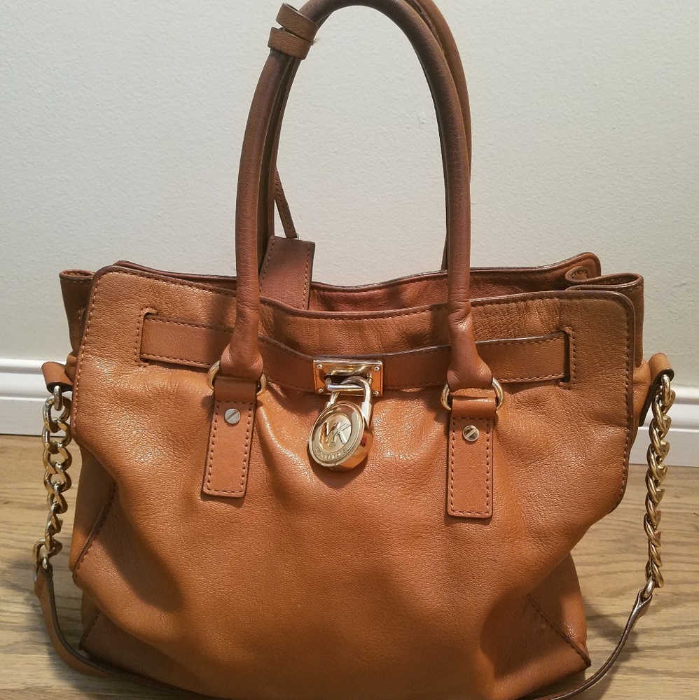 Michael Kors Hamilton Camel Tote Large